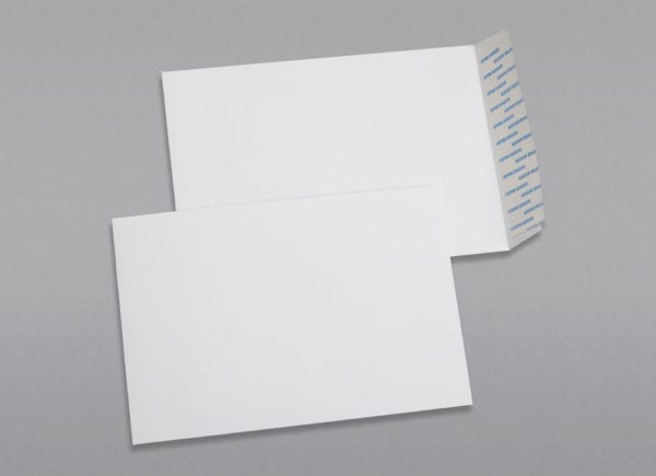 Front and back of a 6 x 9 Catalog Envelope 28# White Wove with Peel & Stick